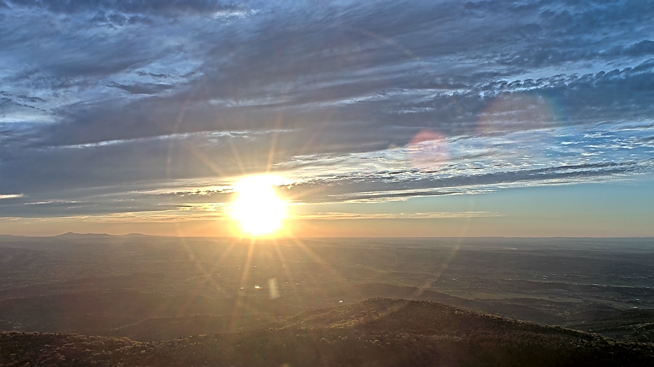 Thumbnail for current weather camera view from Mount Mazazine in Havana, Arkansas
