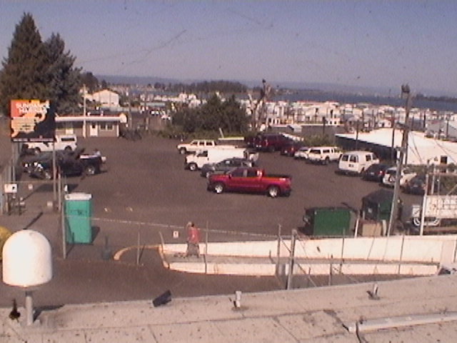 Thumbnail for current weather camera view from Rodgers Marine LLC in Portland, Oregon