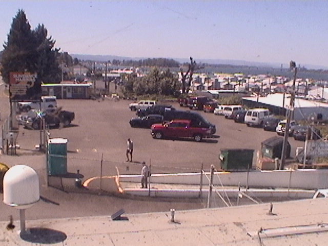 Thumbnail for current weather camera view from Rodgers Marine LLC in Portland, Oregon