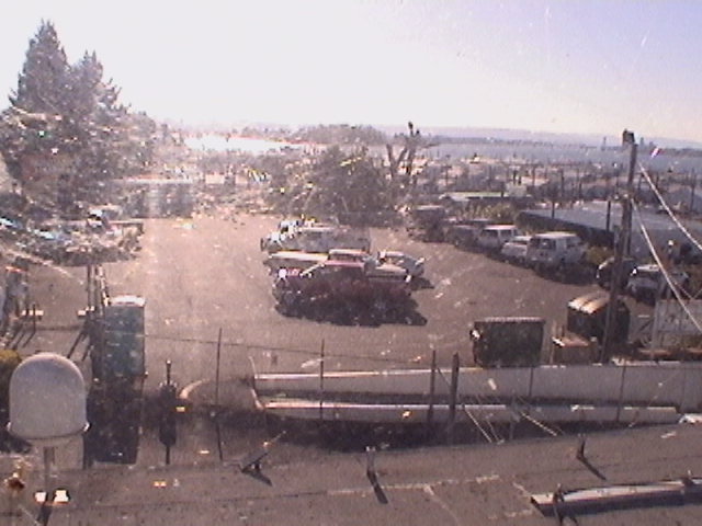 Thumbnail for current weather camera view from Rodgers Marine LLC in Portland, Oregon