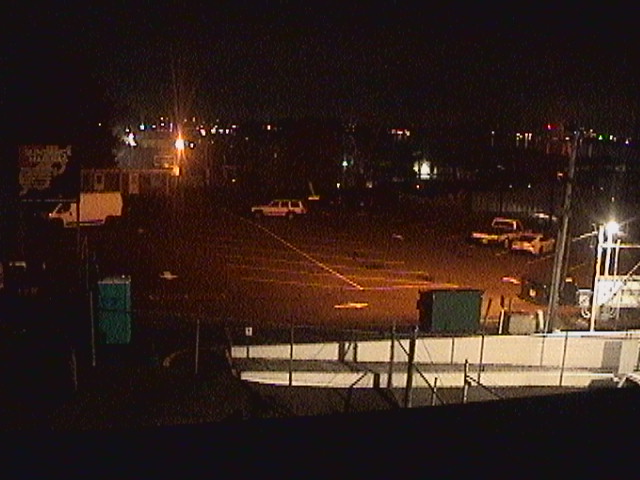 Thumbnail for current weather camera view from Rodgers Marine LLC in Portland, Oregon
