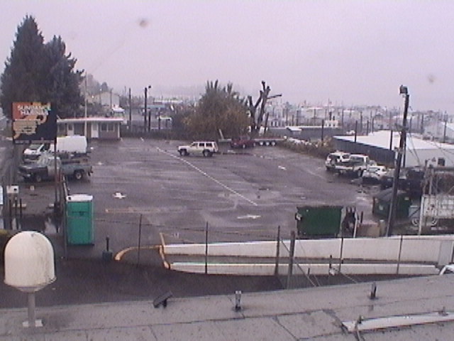 Thumbnail for current weather camera view from Rodgers Marine LLC in Portland, Oregon