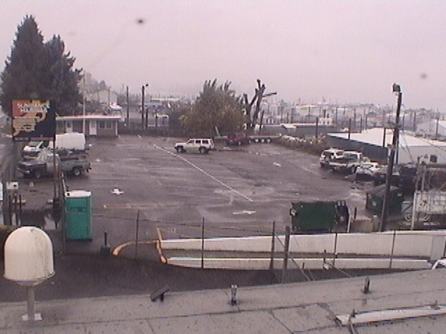 Thumbnail for current weather camera view from Rodgers Marine LLC in Portland, Oregon