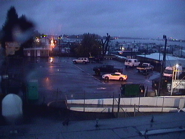 Thumbnail for current weather camera view from Rodgers Marine LLC in Portland, Oregon