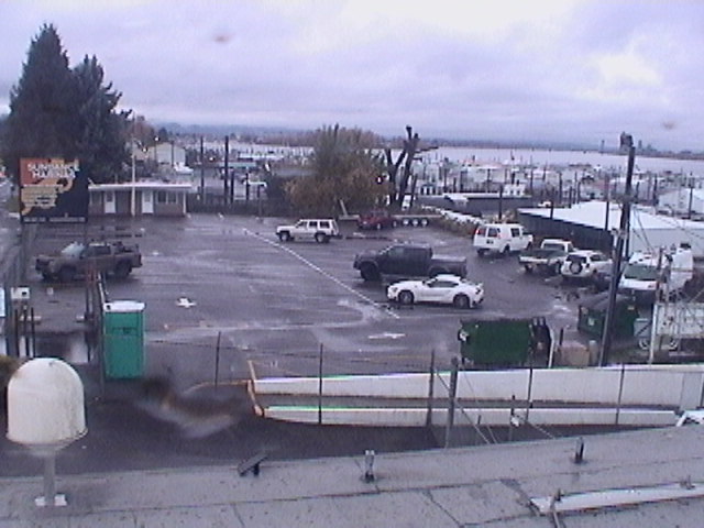 Thumbnail for current weather camera view from Rodgers Marine LLC in Portland, Oregon