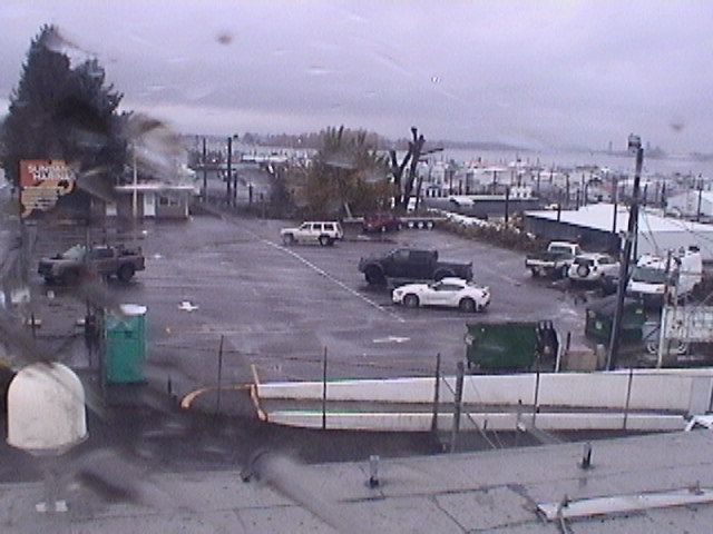 Thumbnail for current weather camera view from Rodgers Marine LLC in Portland, Oregon