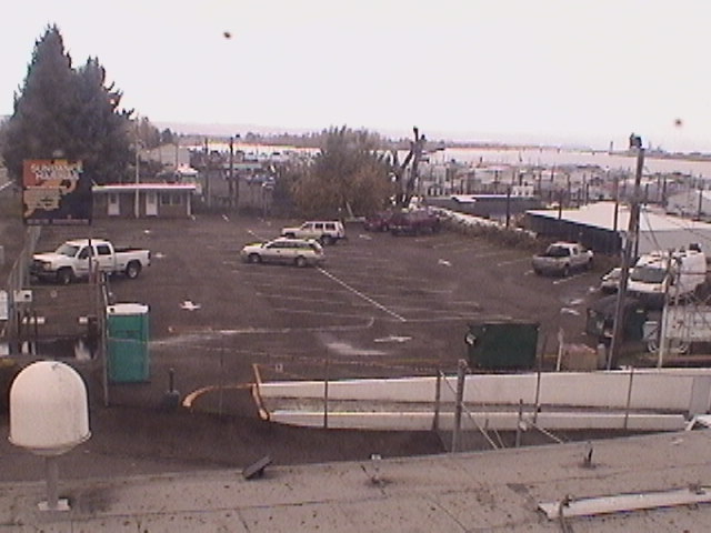 Thumbnail for current weather camera view from Rodgers Marine LLC in Portland, Oregon
