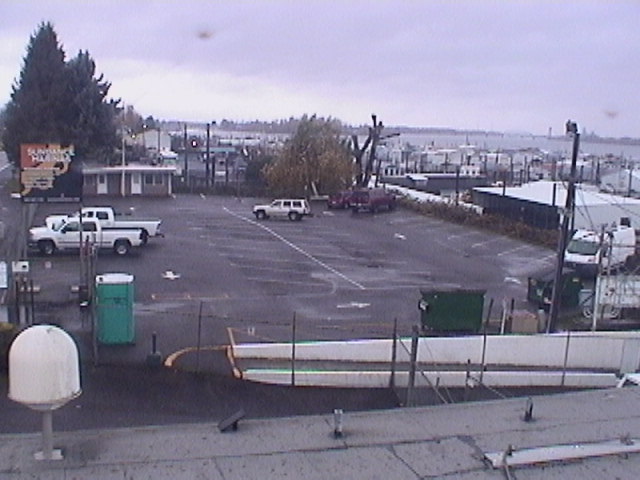 Thumbnail for current weather camera view from Rodgers Marine LLC in Portland, Oregon