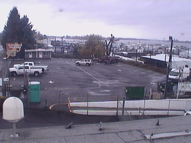 Thumbnail for current weather camera view from Rodgers Marine LLC in Portland, Oregon