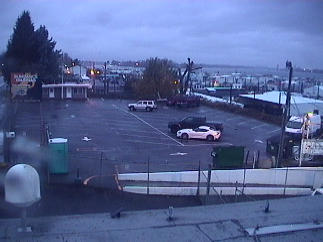 Thumbnail for current weather camera view from Rodgers Marine LLC in Portland, Oregon