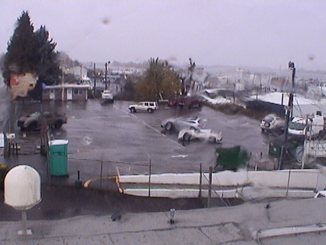 Thumbnail for current weather camera view from Rodgers Marine LLC in Portland, Oregon