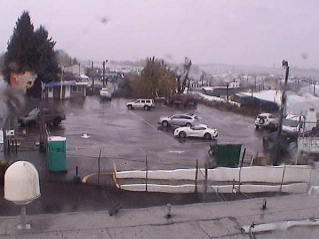Thumbnail for current weather camera view from Rodgers Marine LLC in Portland, Oregon