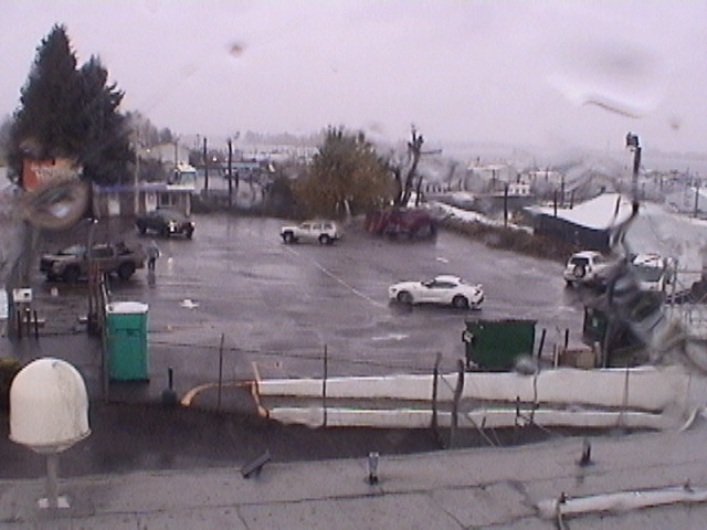 Thumbnail for current weather camera view from Rodgers Marine LLC in Portland, Oregon