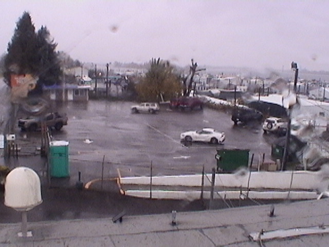 Thumbnail for current weather camera view from Rodgers Marine LLC in Portland, Oregon