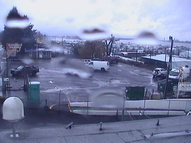 Thumbnail for current weather camera view from Rodgers Marine LLC in Portland, Oregon