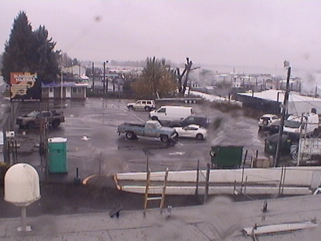 Thumbnail for current weather camera view from Rodgers Marine LLC in Portland, Oregon