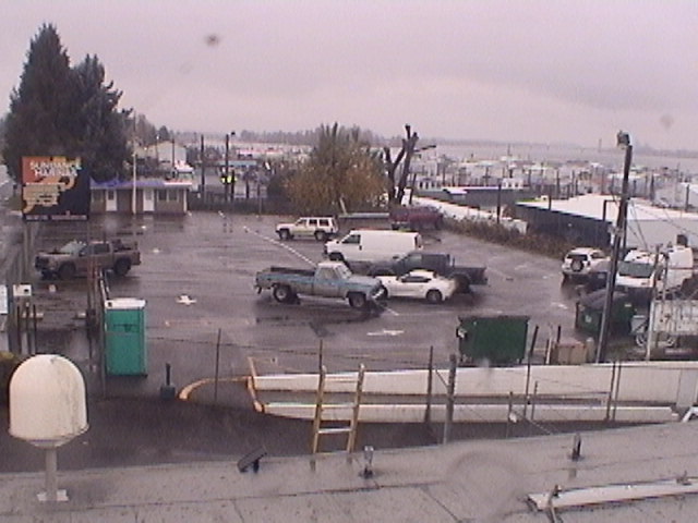 Thumbnail for current weather camera view from Rodgers Marine LLC in Portland, Oregon