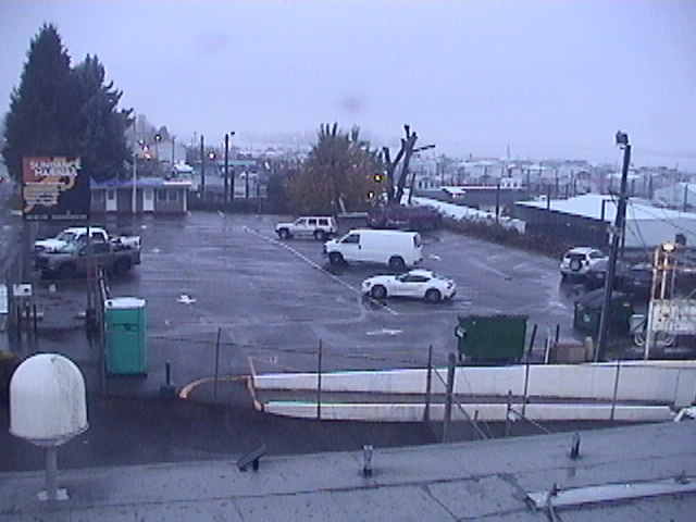 Thumbnail for current weather camera view from Rodgers Marine LLC in Portland, Oregon