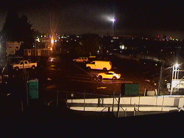 Thumbnail for current weather camera view from Rodgers Marine LLC in Portland, Oregon