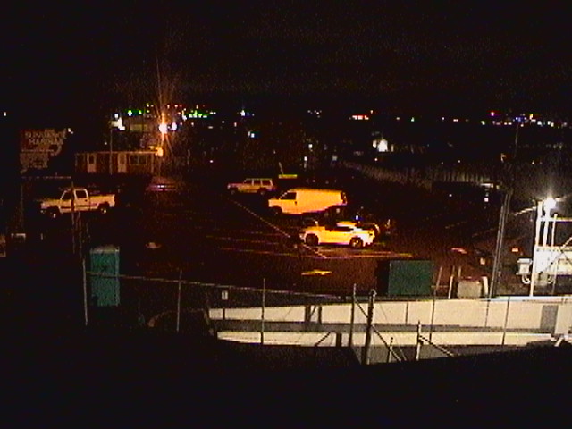 Thumbnail for current weather camera view from Rodgers Marine LLC in Portland, Oregon