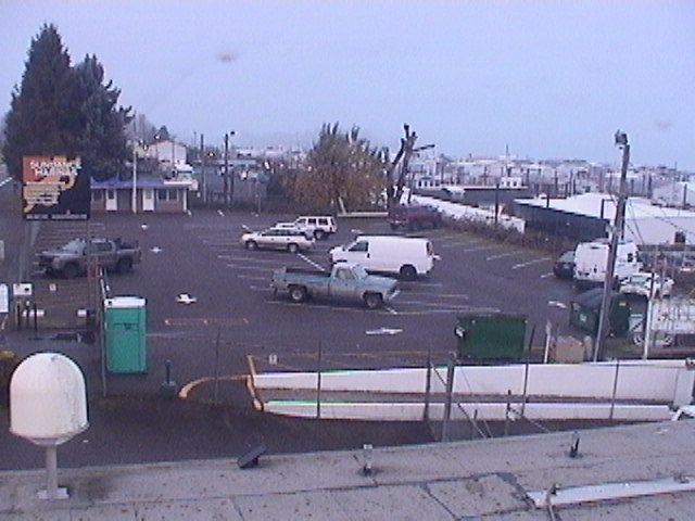 Thumbnail for current weather camera view from Rodgers Marine LLC in Portland, Oregon