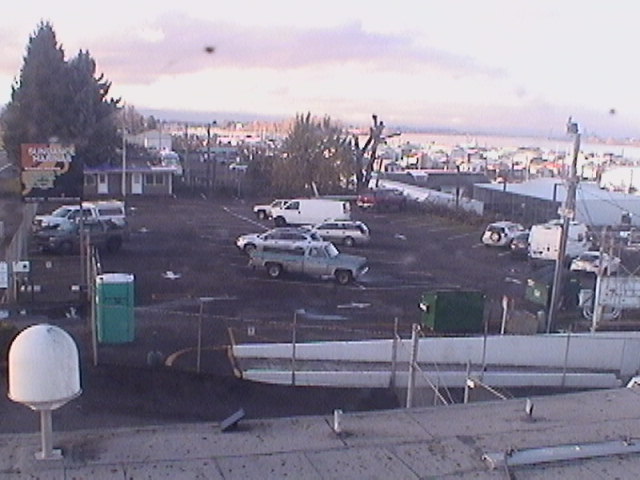 Thumbnail for current weather camera view from Rodgers Marine LLC in Portland, Oregon