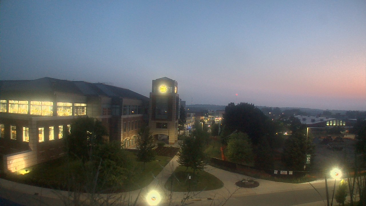 Thumbnail for current weather camera view from Eastern Michigan University in Ypsilanti, Michigan