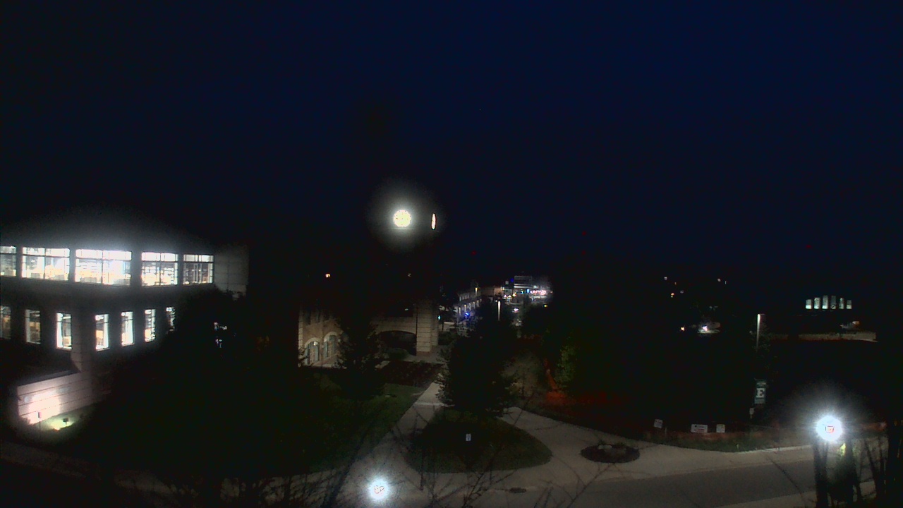 Thumbnail for current weather camera view from Eastern Michigan University in Ypsilanti, Michigan