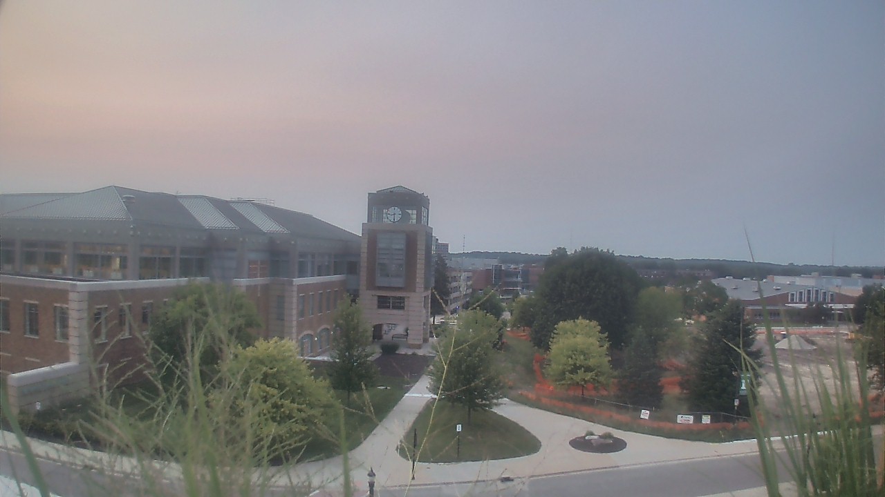 Thumbnail for current weather camera view from Eastern Michigan University in Ypsilanti, Michigan