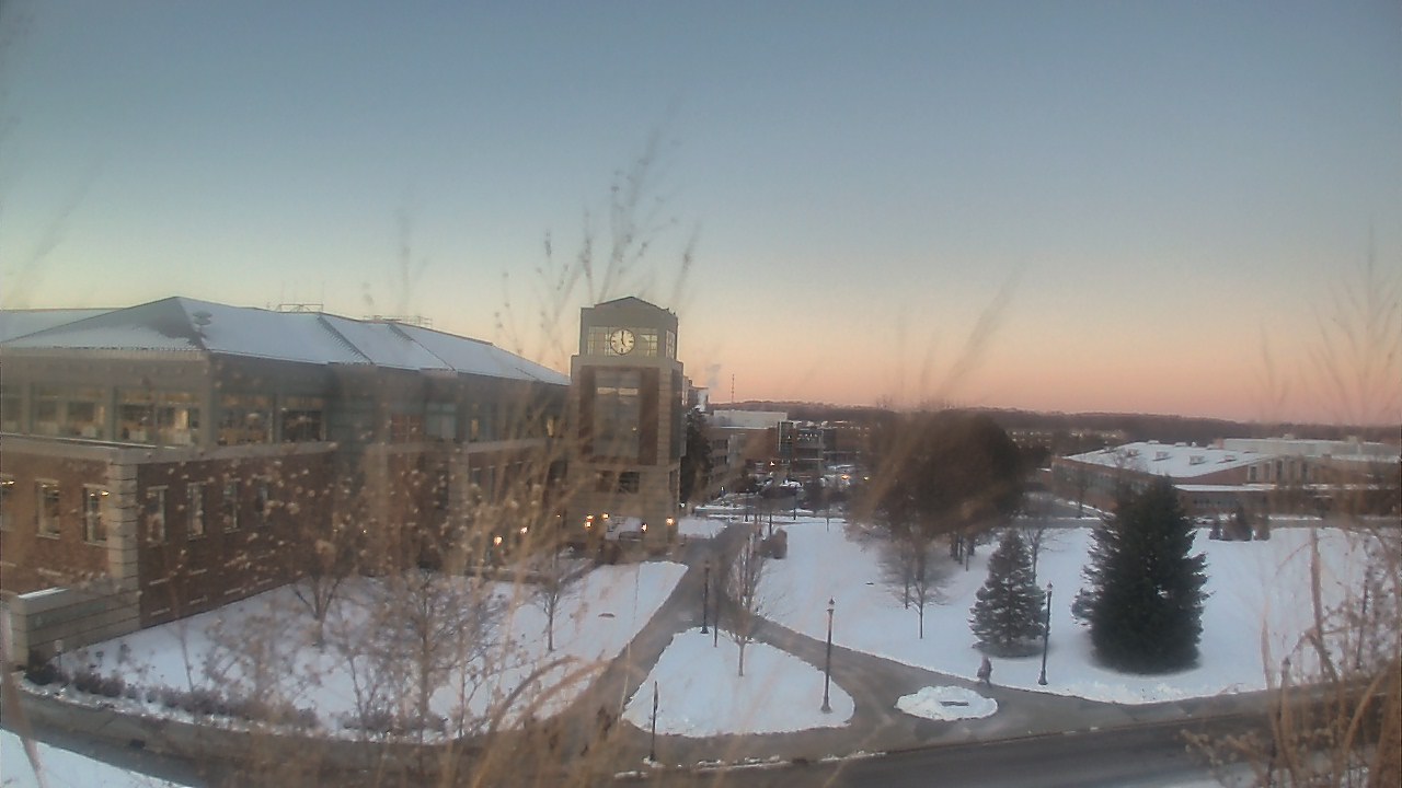 Thumbnail for current weather camera view from Eastern Michigan University in Ypsilanti, Michigan