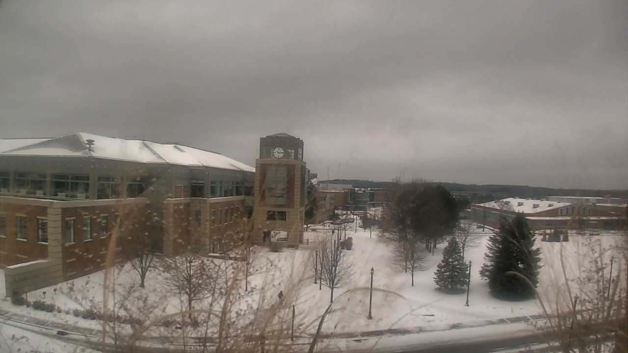 Thumbnail for current weather camera view from Eastern Michigan University in Ypsilanti, Michigan