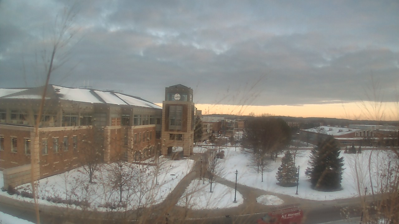Thumbnail for current weather camera view from Eastern Michigan University in Ypsilanti, Michigan