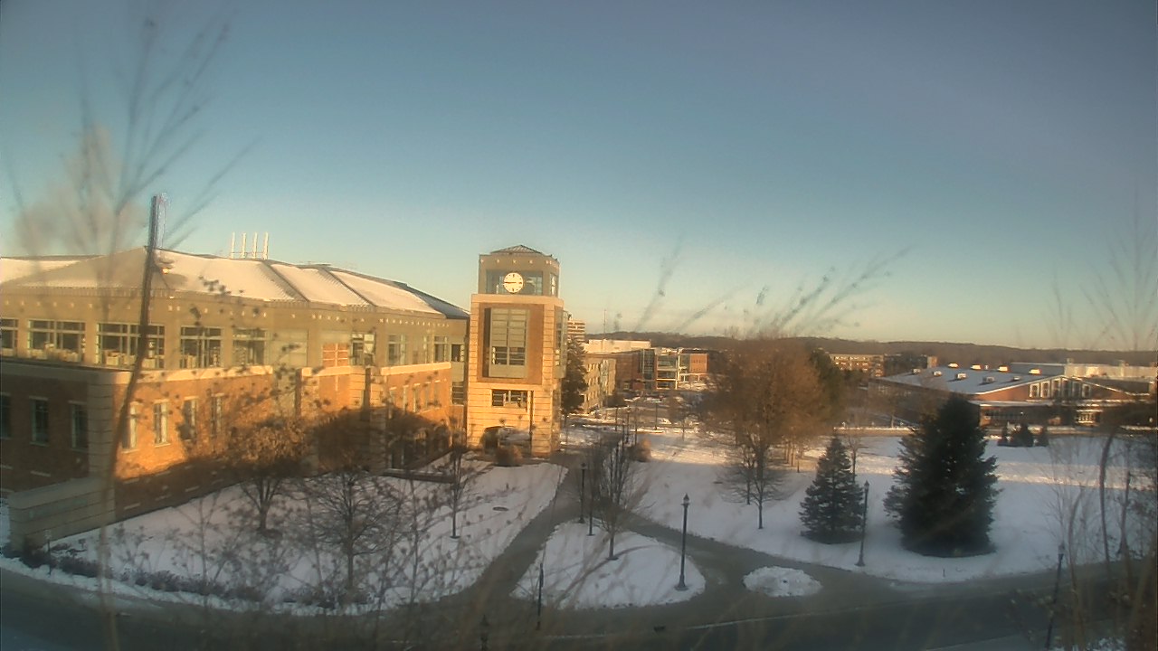 Thumbnail for current weather camera view from Eastern Michigan University in Ypsilanti, Michigan