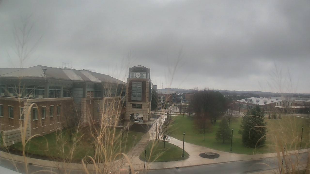 Thumbnail for current weather camera view from Eastern Michigan University in Ypsilanti, Michigan