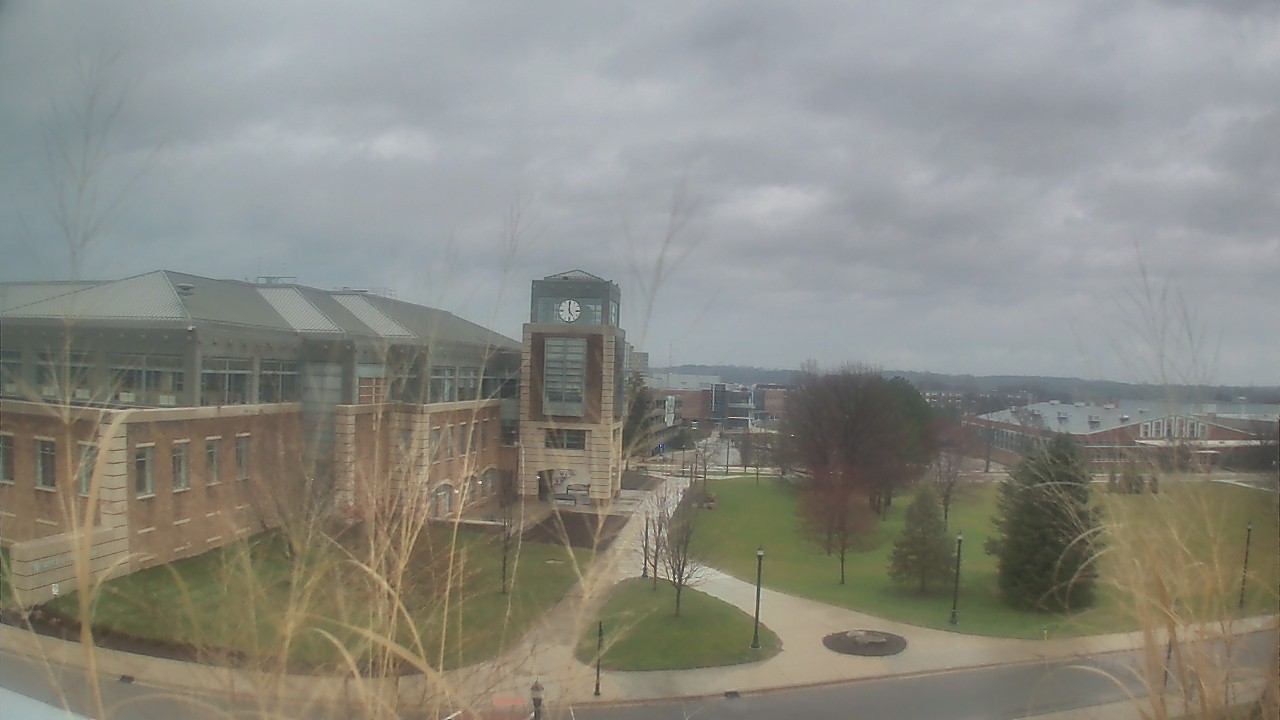 Thumbnail for current weather camera view from Eastern Michigan University in Ypsilanti, Michigan