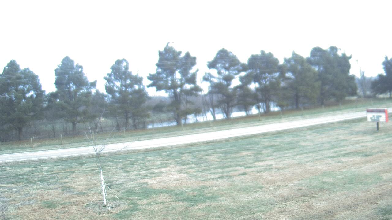 Thumbnail for current weather camera view from Lincoln ES in Pittsburg, Illinois