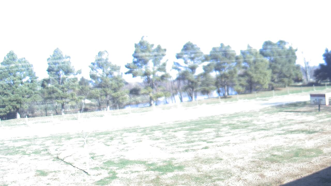 Thumbnail for current weather camera view from Lincoln ES in Pittsburg, Illinois