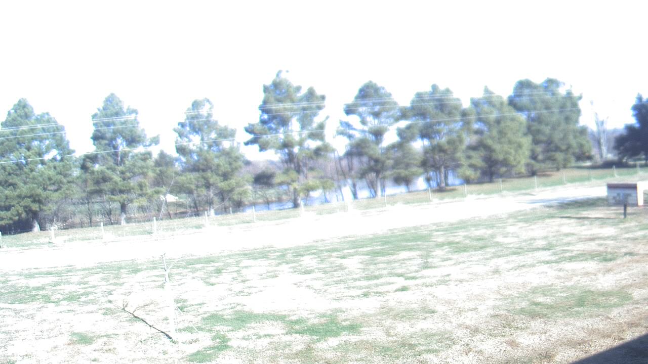 Thumbnail for current weather camera view from Lincoln ES in Pittsburg, Illinois