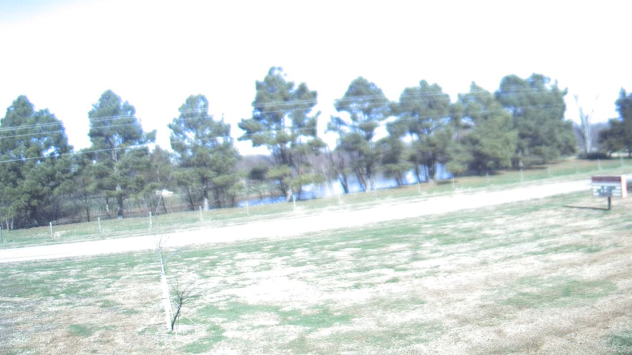 Thumbnail for current weather camera view from Lincoln ES in Pittsburg, Illinois