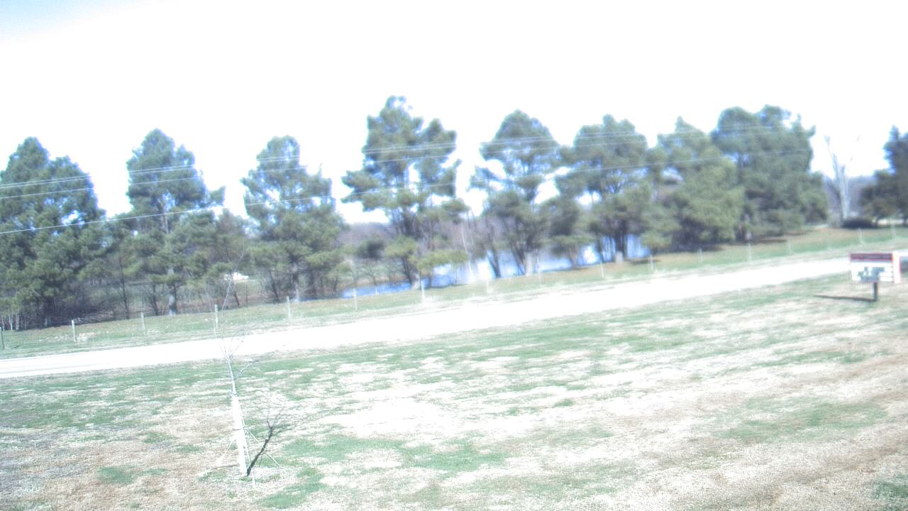 Thumbnail for current weather camera view from Lincoln ES in Pittsburg, Illinois