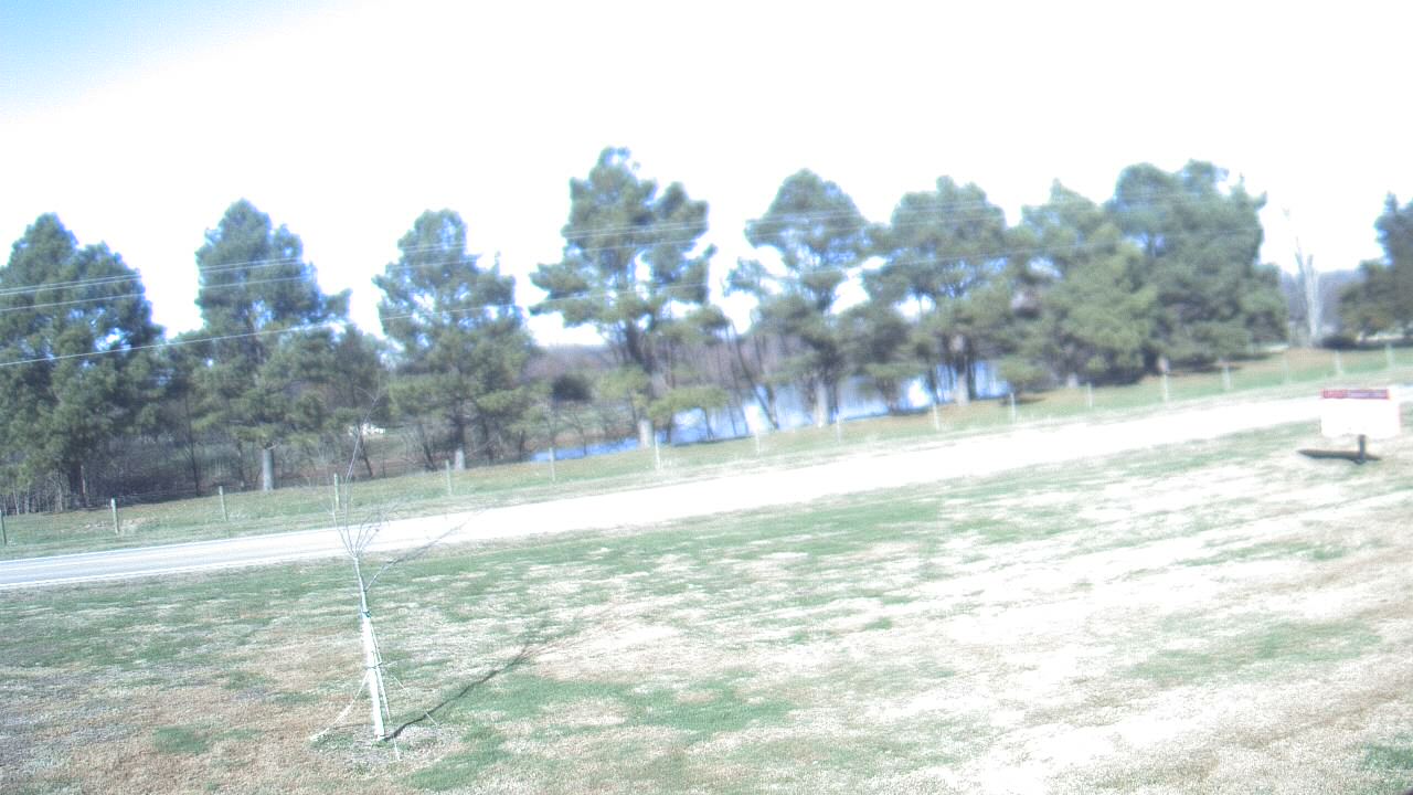 Thumbnail for current weather camera view from Lincoln ES in Pittsburg, Illinois