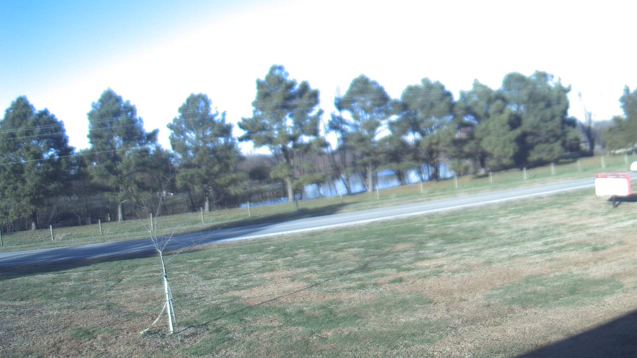 Thumbnail for current weather camera view from Lincoln ES in Pittsburg, Illinois