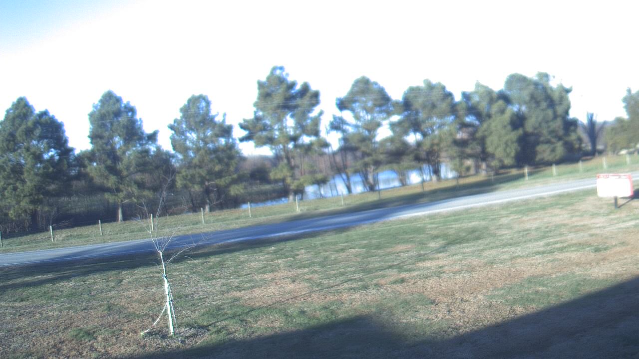 Thumbnail for current weather camera view from Lincoln ES in Pittsburg, Illinois