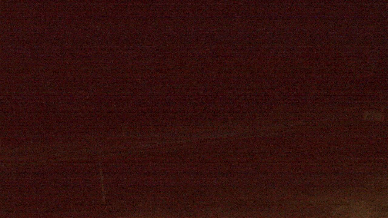 Thumbnail for current weather camera view from Lincoln ES in Pittsburg, Illinois