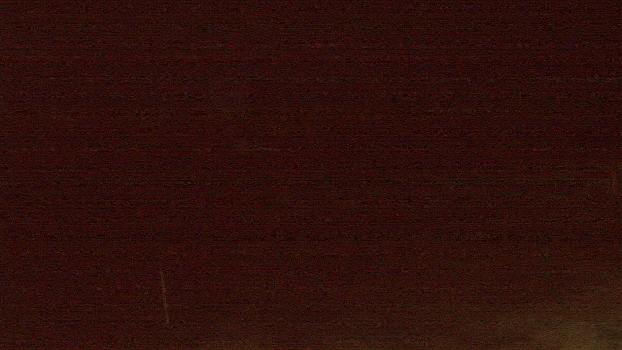 Thumbnail for current weather camera view from Lincoln ES in Pittsburg, Illinois