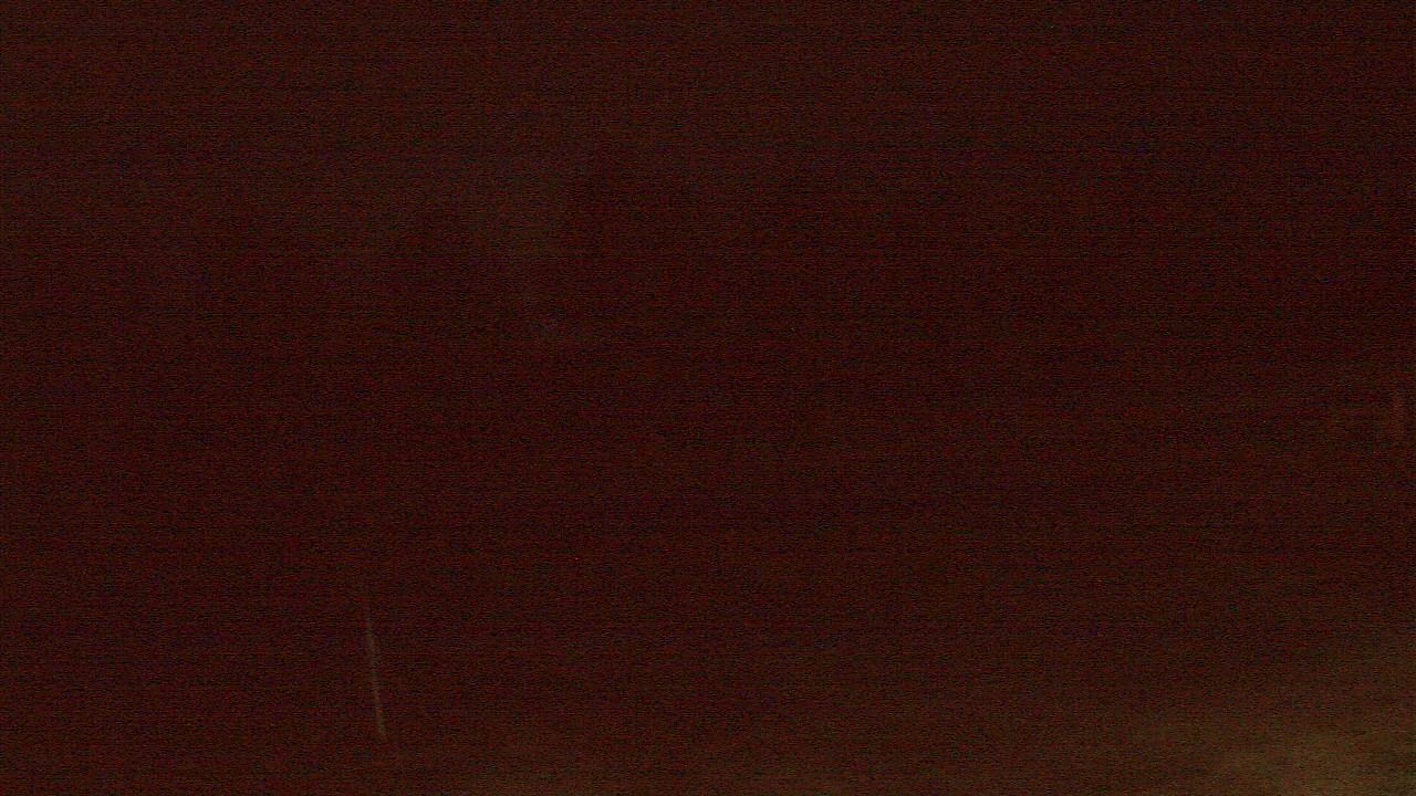 Thumbnail for current weather camera view from Lincoln ES in Pittsburg, Illinois