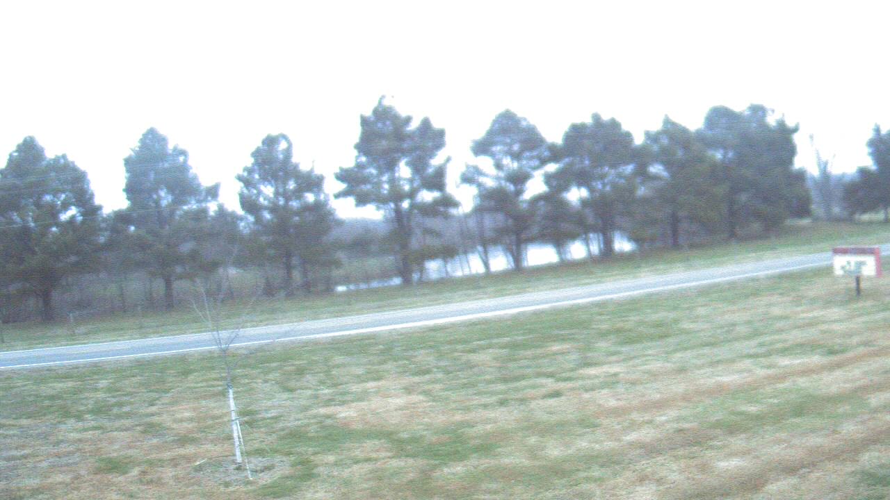 Thumbnail for current weather camera view from Lincoln ES in Pittsburg, Illinois