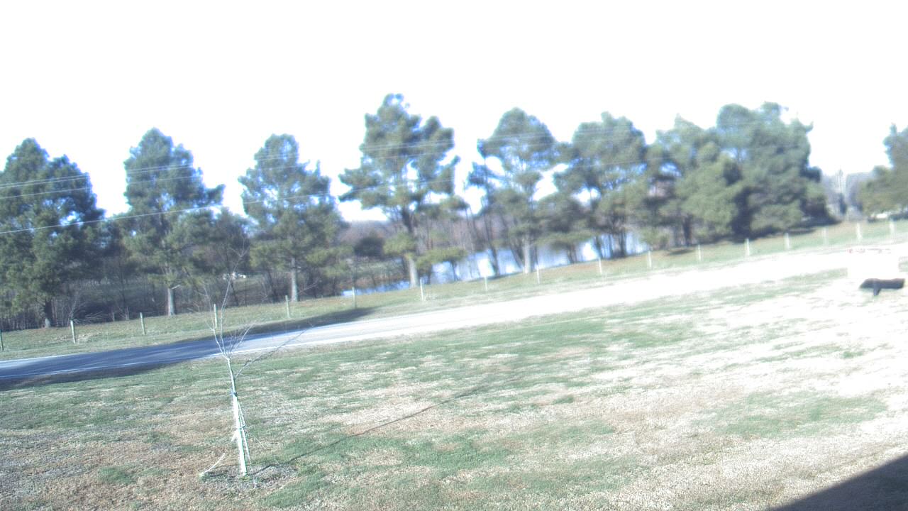 Thumbnail for current weather camera view from Lincoln ES in Pittsburg, Illinois