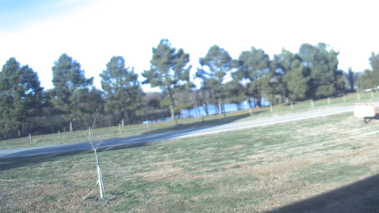 Thumbnail for current weather camera view from Lincoln ES in Pittsburg, Illinois