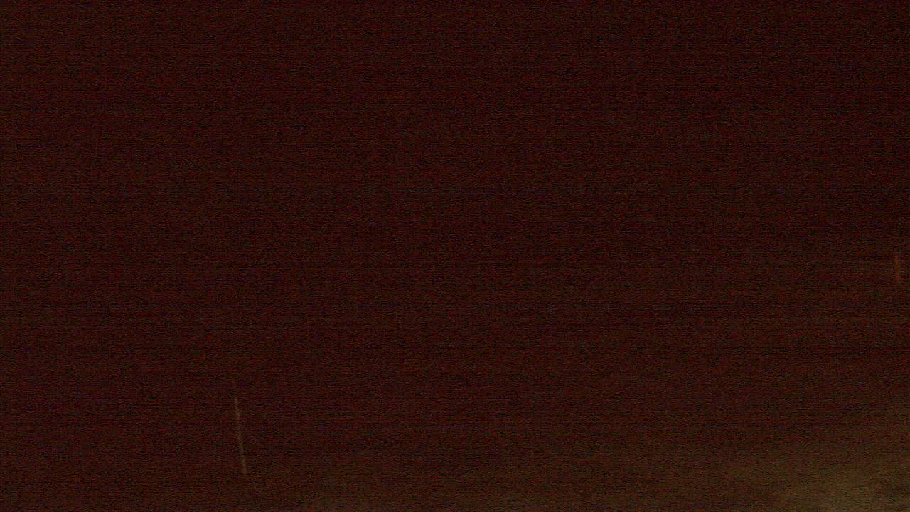 Thumbnail for current weather camera view from Lincoln ES in Pittsburg, Illinois